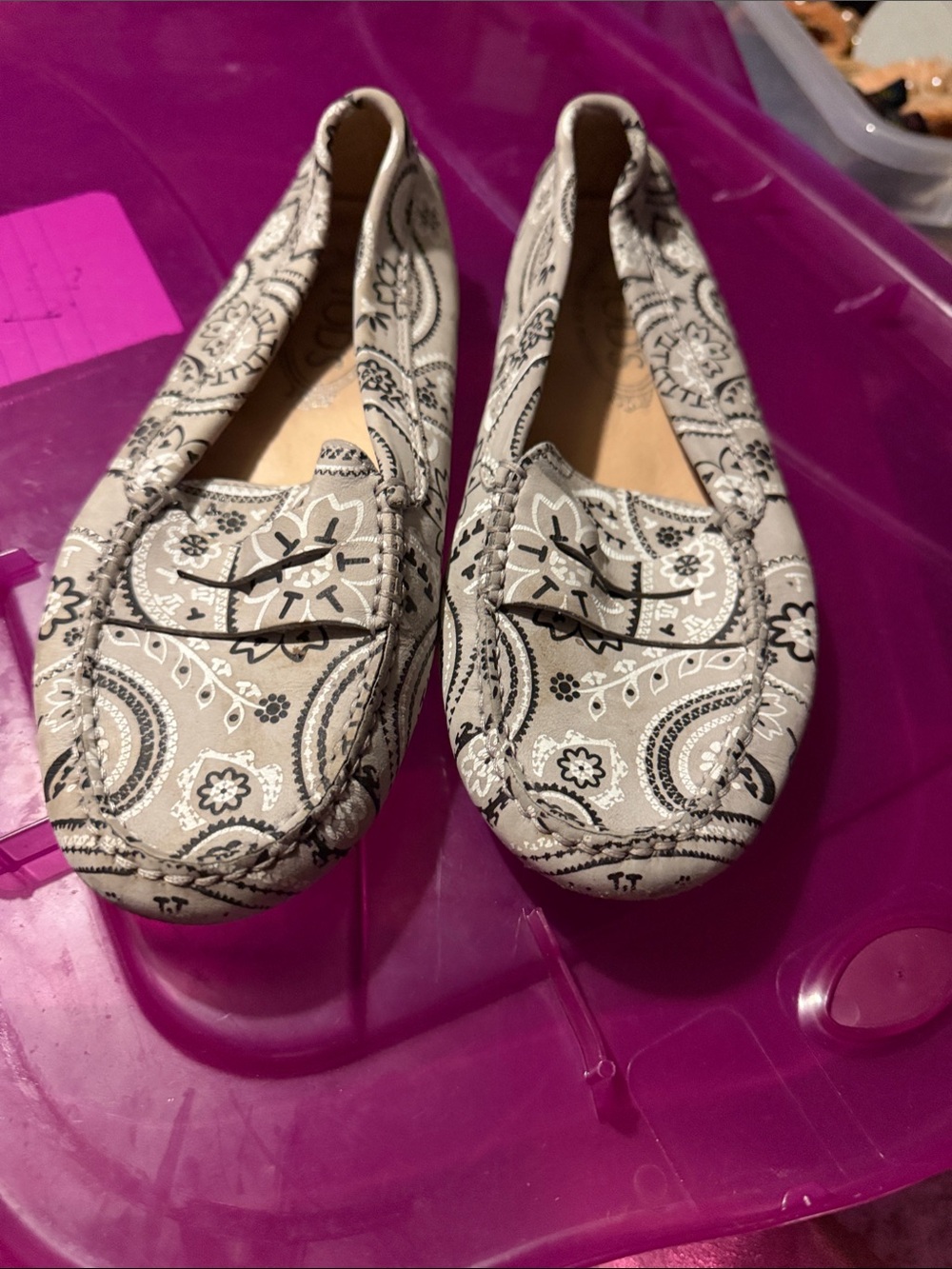 TOD’S Gray Paisley Driving Moccasins